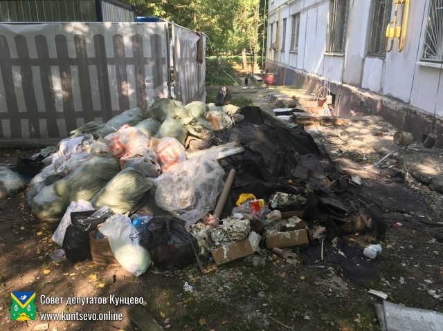 Выявлены нарушения при ремонте дома 97 к. 3 по Рублёвому шоссе. 7